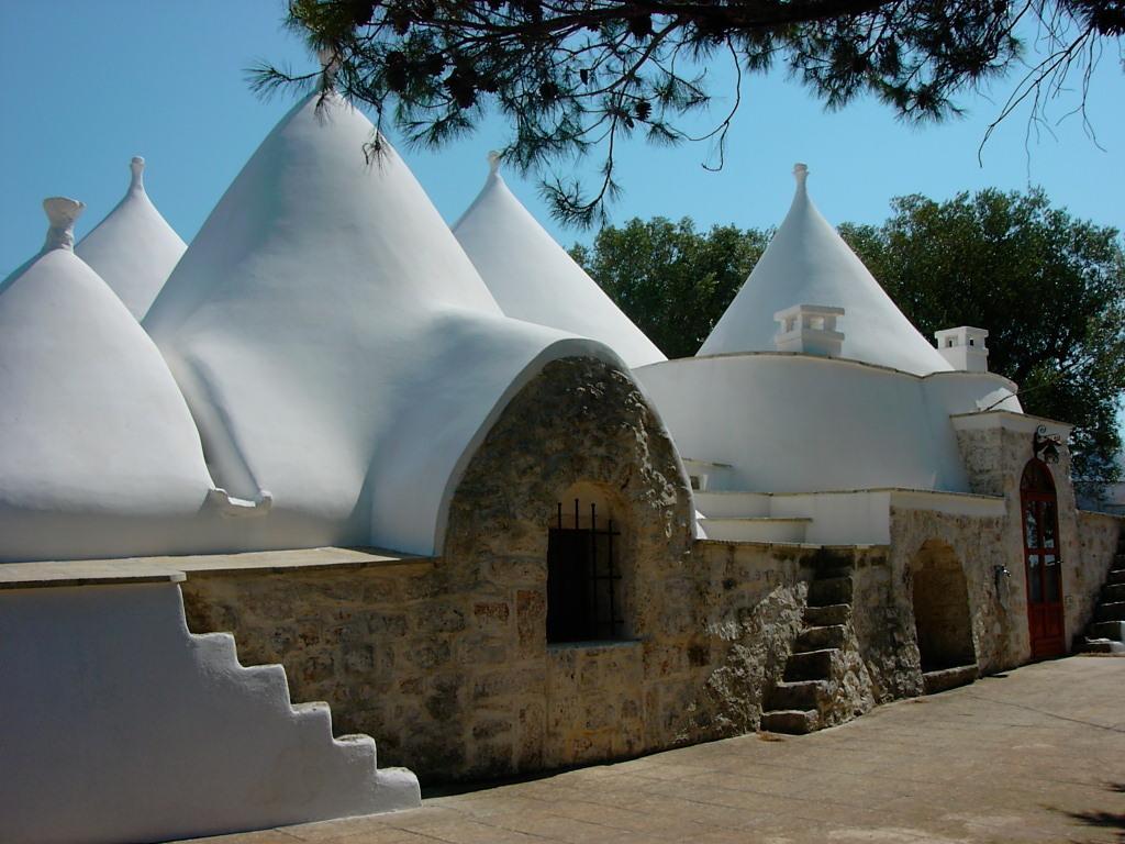 Вилла Trullo Degli Ulivi Остуни Экстерьер фото