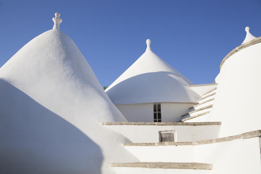 Вилла Trullo Degli Ulivi Остуни Экстерьер фото