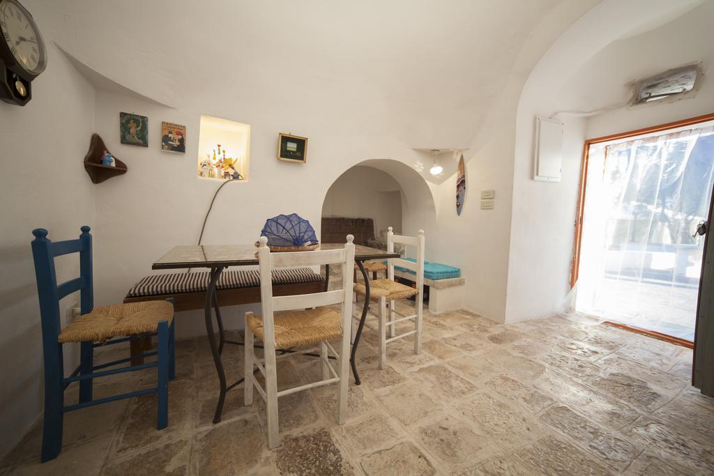 Вилла Trullo Degli Ulivi Остуни Экстерьер фото